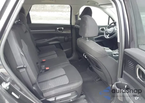 2025 Kia Sorento Lx z USA, uszkodzony, nr VIN 5XYRG4JC6SG343444